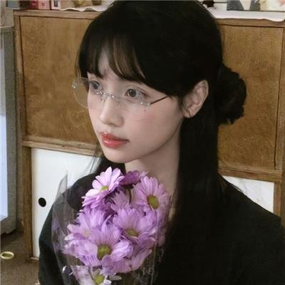 钱信伊:地下酒吧